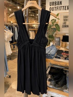 Vintage Lux Urban Outfitters Ruched Plunge Babydoll Mini Dress Black M